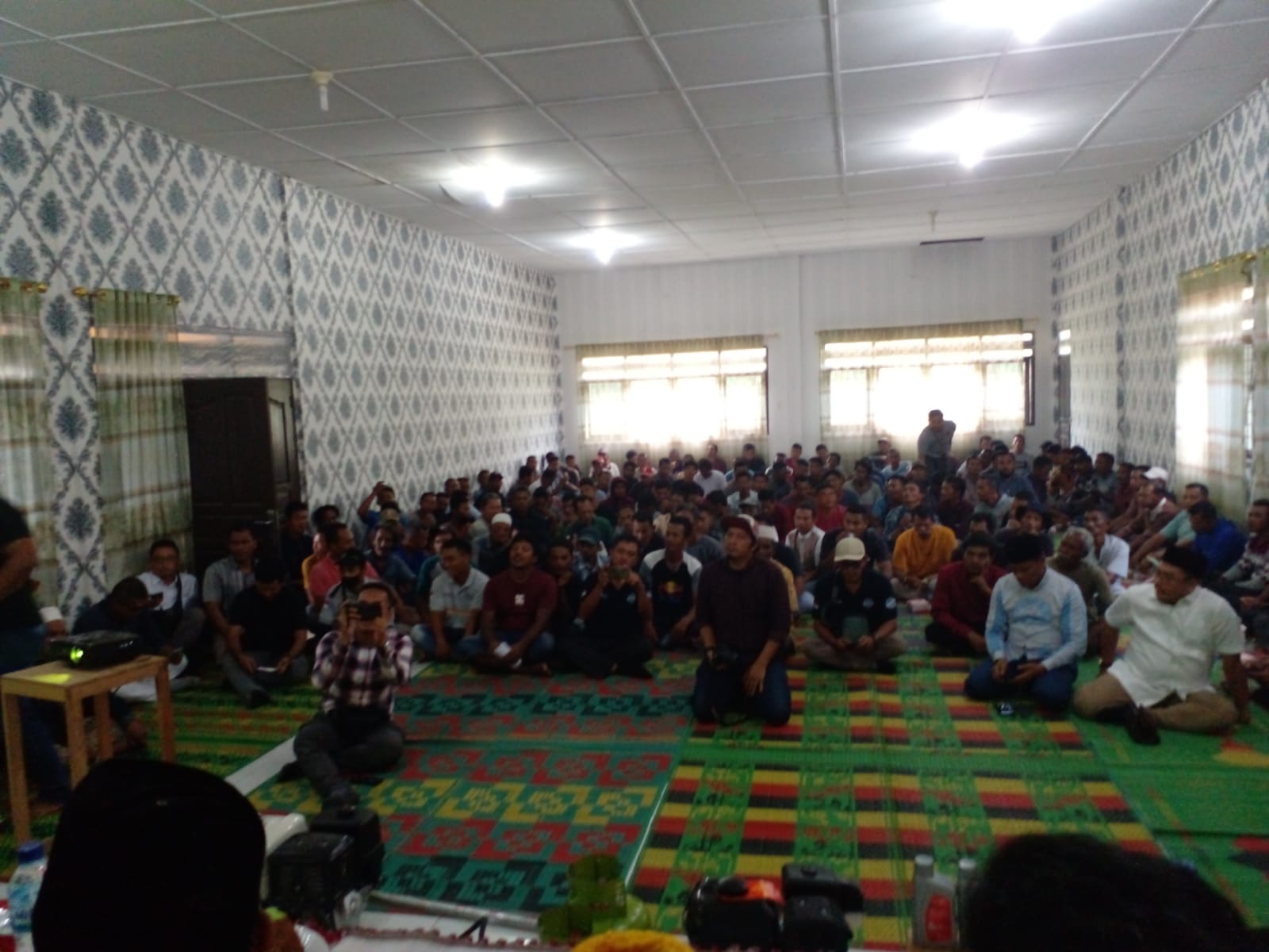 Penerima bantuan mesin bot