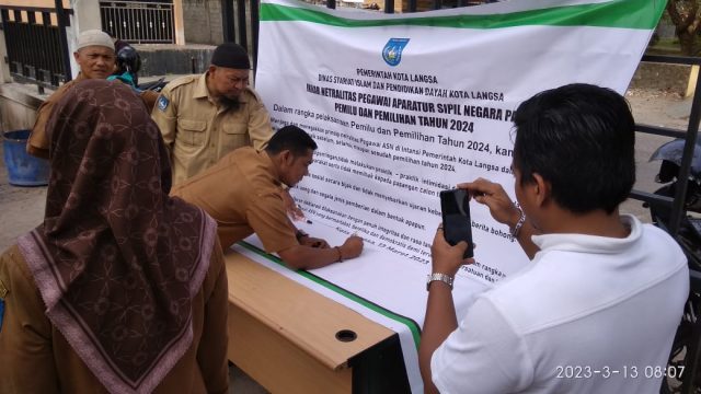 Plt Kepala Dinas Syariat Islam Langsa